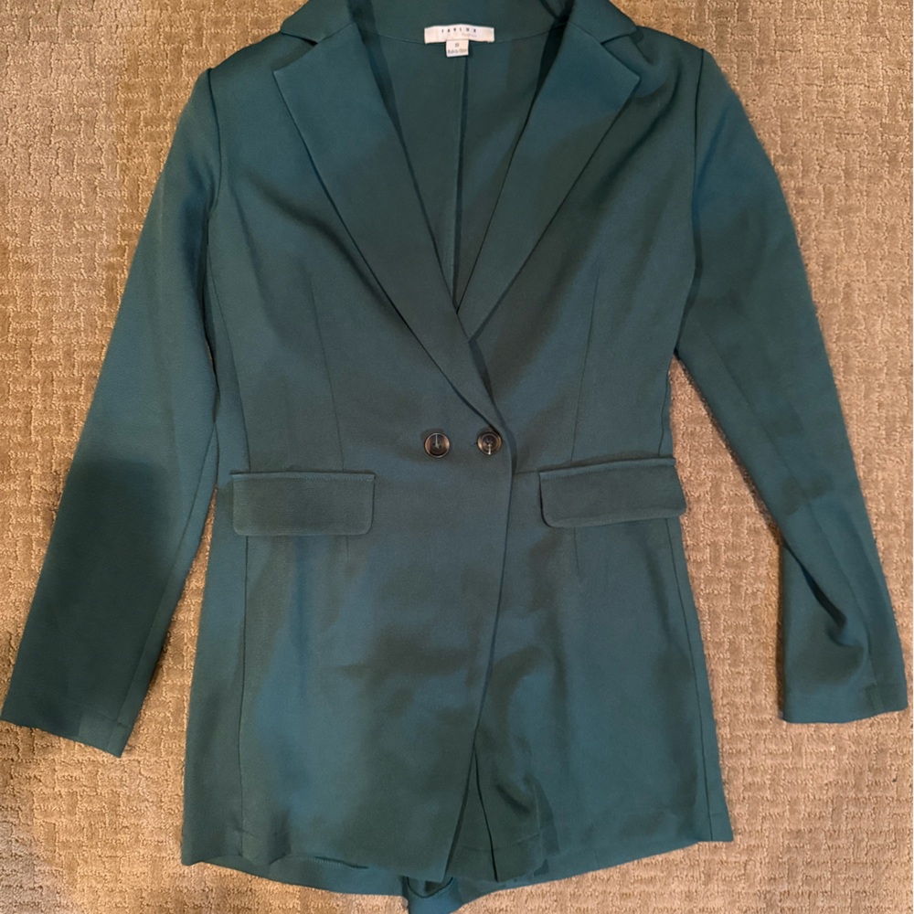 Green long sleeved suit romper with front button detail